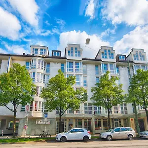 Leonardo West Hotel Monaco di Baviera