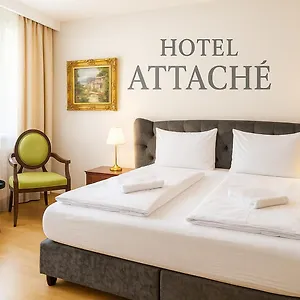 Attache L Contactless Check-in Wenen